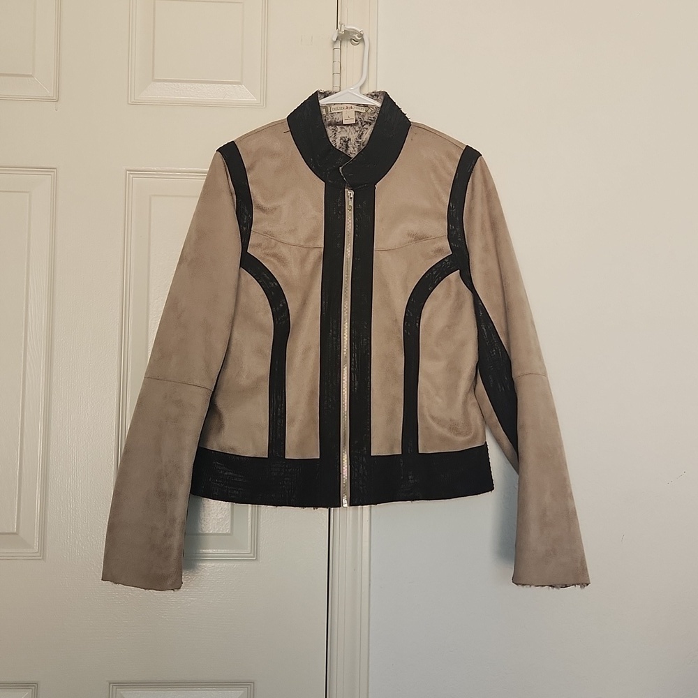 Chelsea & Violet Tan And Black Leather Jacket Plush Inside Size Large